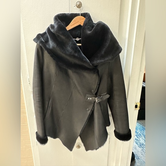 Leather and Fur Jacket - Picture 2 of 7